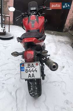 Мотоцикл Спорт-туризм Honda NC 700X 2012 в 
