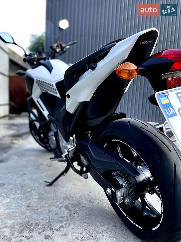 Мотоцикл Спорт-туризм Honda NC 700X 2013 в Одессе фото 2 Мотоцикл Спорт-туризм Honda NC 700X 2013 в Одессе