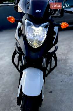 Мотоцикл Спорт-туризм Honda NC 700X 2013 в 