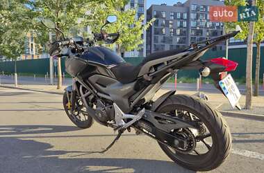 Мотоцикл Многоцелевой (All-round) Honda NC 700X 2013 в 