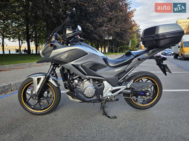 Мотоцикл Туризм Honda NC 700X 2013 в Днепре