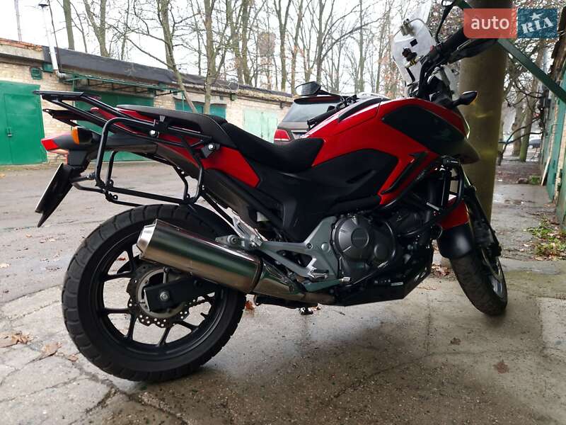 Мотоцикл Многоцелевой (All-round) Honda NC 700X 2012 в Киеве фото 6 Мотоцикл Многоцелевой (All-round) Honda NC 700X 2012 в Киеве