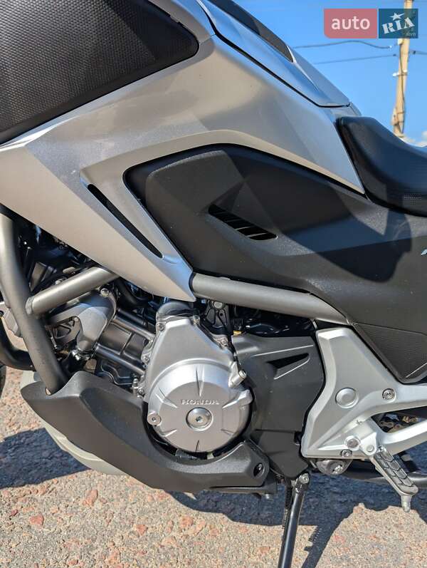 Мотоцикл Туризм Honda NC 700XA 2012 в Києві