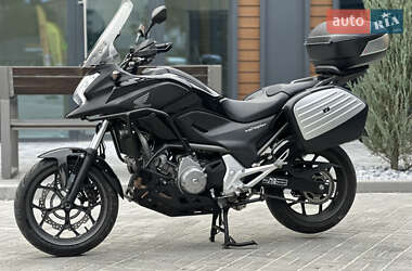 Мотоцикл Спорт-туризм Honda NC 700XA 2012 в 