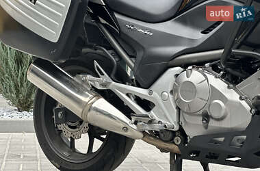 Мотоцикл Спорт-туризм Honda NC 700XA 2012 в 