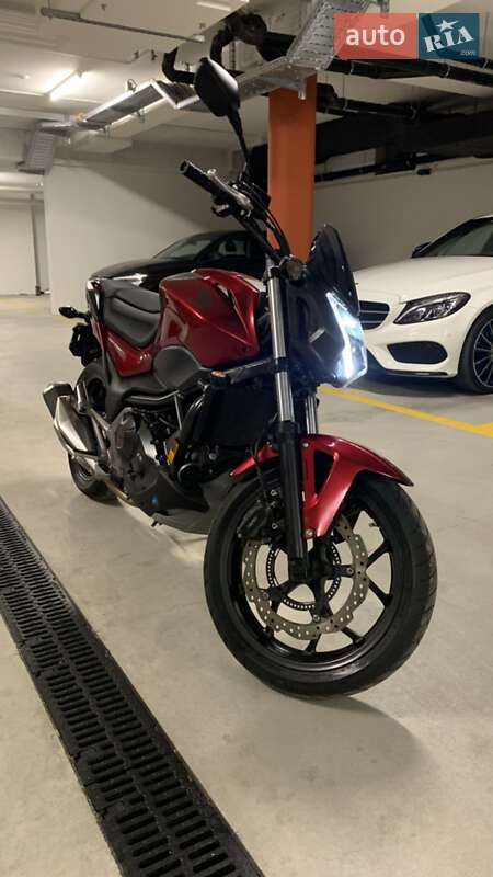 Мотоцикл Без обтекателей (Naked bike) Honda NC 750S 2019 в Ужгороде