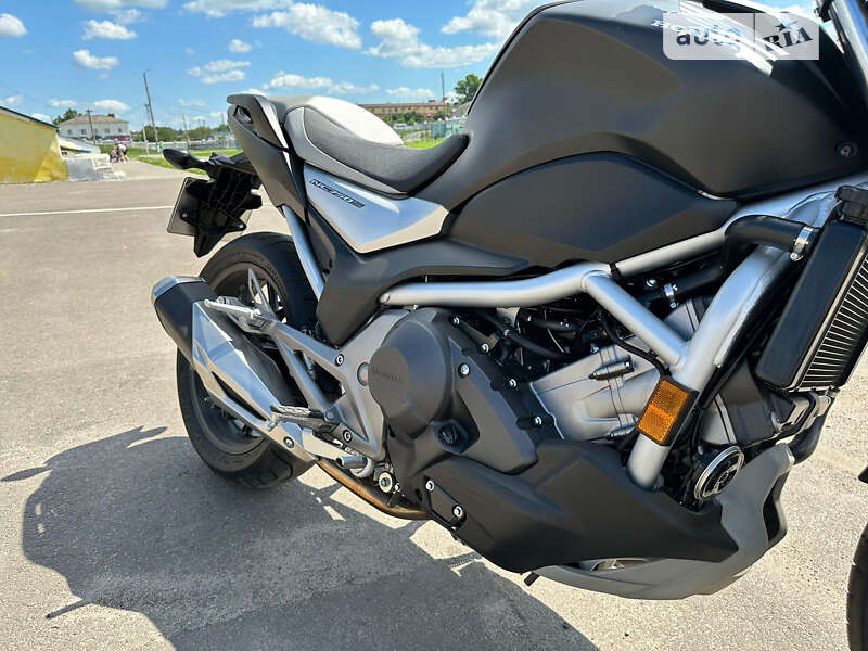 Мотоцикл Без обтікачів (Naked bike) Honda NC 750S 2017 в Чернівцях