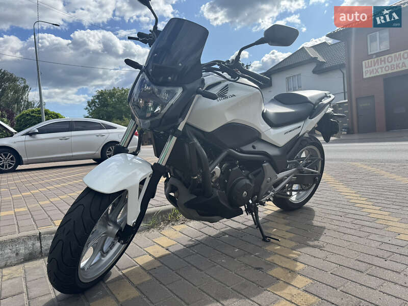 Honda NC 750S 2018