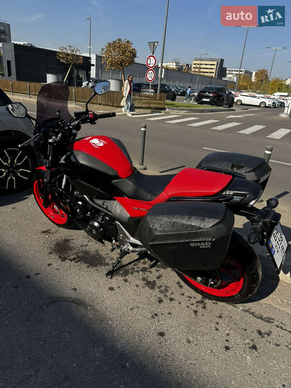 Мотоцикл Без обтекателей (Naked bike) Honda NC 750S 2017 в Одессе фото 13 Мотоцикл Без обтекателей (Naked bike) Honda NC 750S 2017 в Одессе