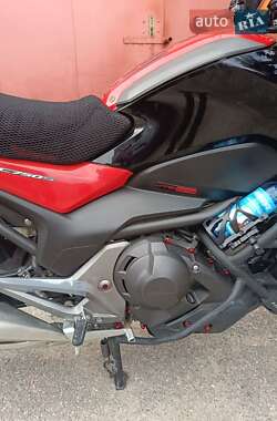 Мотоцикл Без обтекателей (Naked bike) Honda NC 750SD 2016 в 