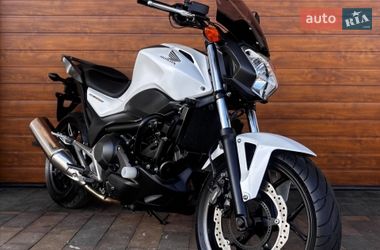 Мотоцикл Без обтекателей (Naked bike) Honda NC 750SD 2016 в Белой Церкви