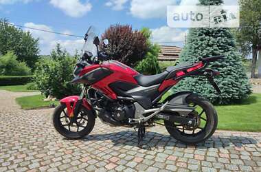 Мотоцикл Классик Honda NC 750X 2014 в Одессе