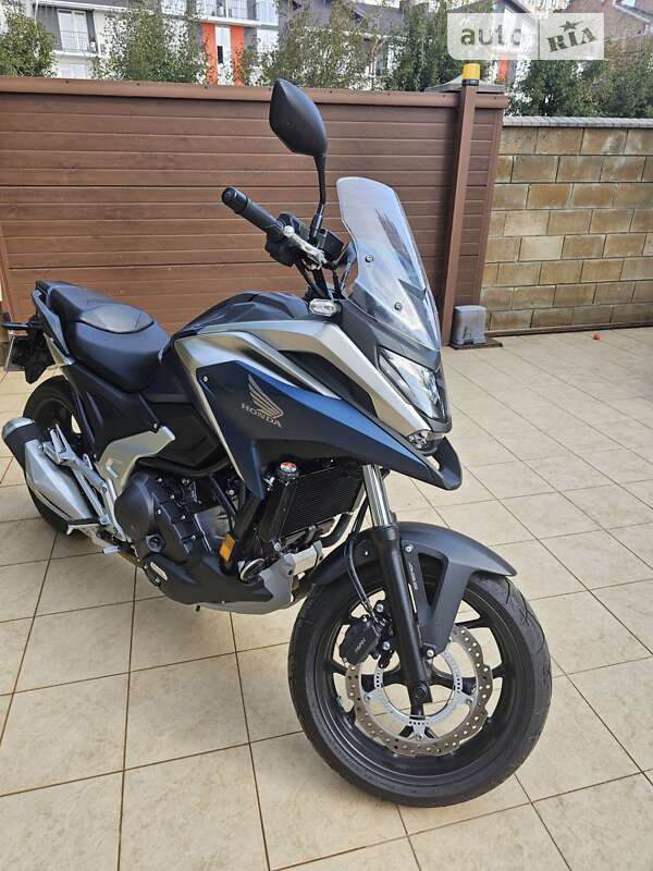 Мотоцикл Многоцелевой (All-round) Honda NC 750X 2024 в 