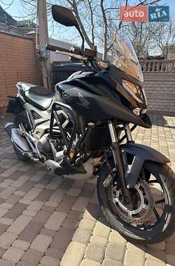 Мотоцикл Классик Honda NC 750X 2023 в Киеве