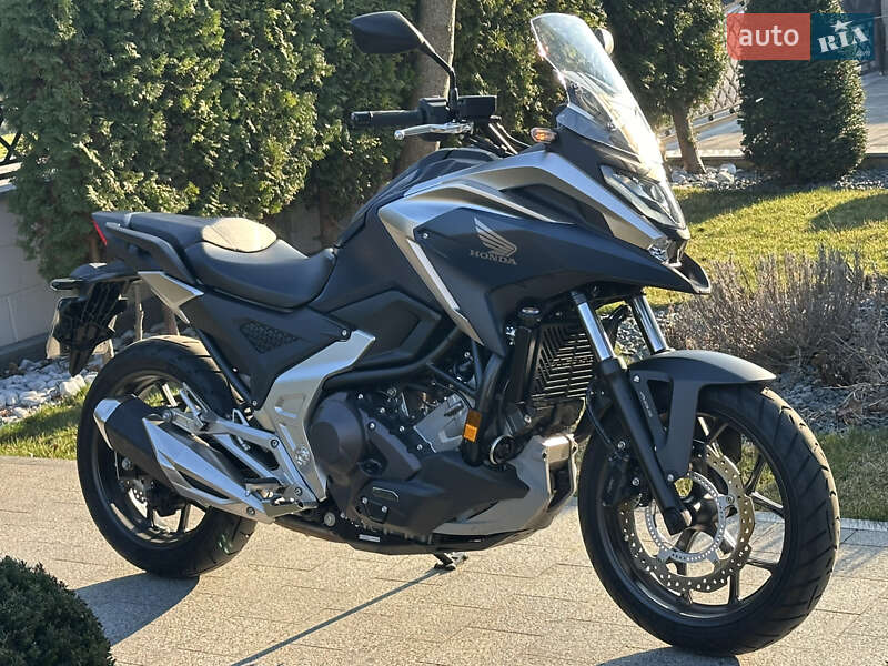 Мотоцикл Спорт-туризм Honda NC 750X 2023 в Ровно