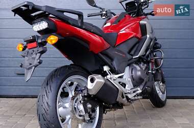 Мотоцикл Туризм Honda NC 750X 2017 в 