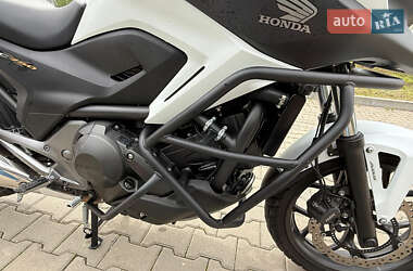 Мотоцикл Многоцелевой (All-round) Honda NC 750X 2016 в 
