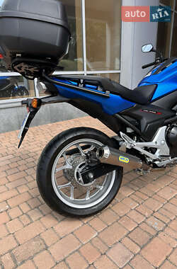 Мотоцикл Туризм Honda NC 750X 2016 в 