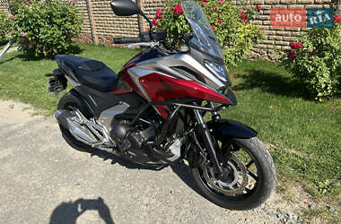 Мотоцикл Спорт-туризм Honda NC 750X 2024 в 