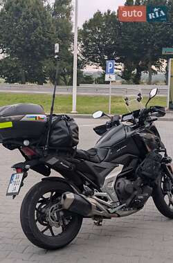 Мотоцикл Кросс Honda NC 750X 2023 в 