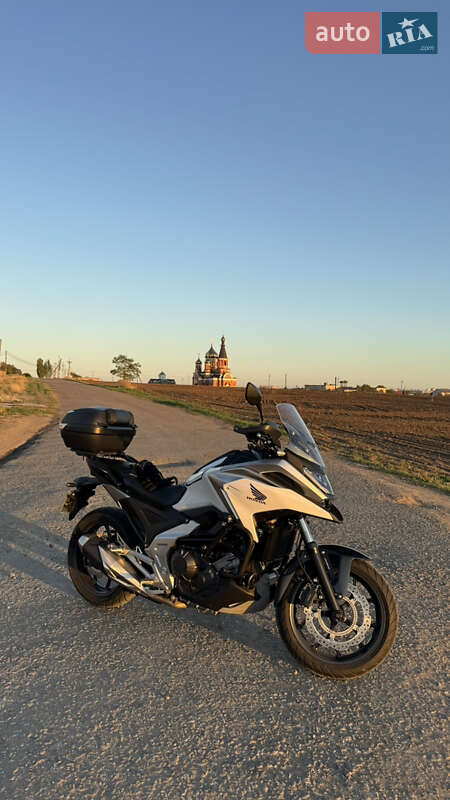 Мотоцикл Спорт-туризм Honda NC 750X 2023 в Одессе фото 13 Мотоцикл Спорт-туризм Honda NC 750X 2023 в Одессе