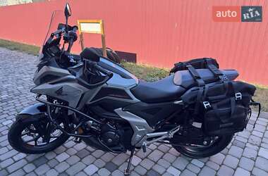 Мотоцикл Туризм Honda NC 750X 2024 в 