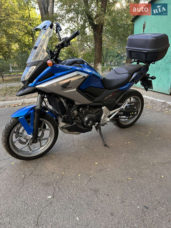 Мотоцикл Туризм Honda NC 750X 2016 в Одессе