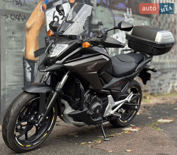 Мотоцикл Туризм Honda NC 750X 2020 в Києві фото 5 Мотоцикл Туризм Honda NC 750X 2020 в Києві