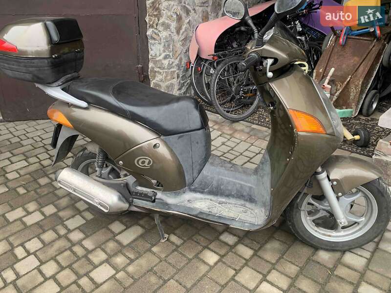 Мопеди Honda NES 125 2001 в Львові