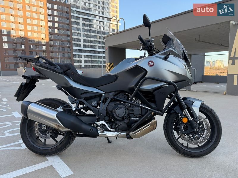 Honda NT 1100DP 2024 Honda NT 1100DP 2024