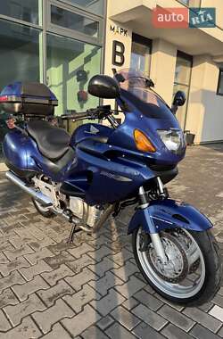 Мотоцикл Туризм Honda NT 650V Deauville 2004 в 