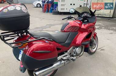 Мотоцикл Спорт-туризм Honda NT 650V Deauville 2004 в 