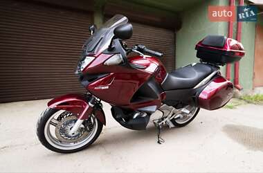 Мотоцикл Спорт-туризм Honda NT 700V 2010 в Черновцах