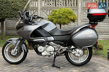Мотоцикл Туризм Honda NT 700V 2006 в Буске