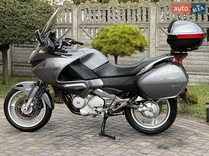 Мотоцикл Туризм Honda NT 700V 2006 в Буске