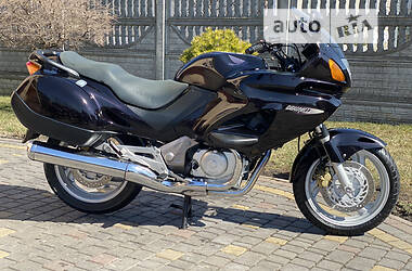 Мотоцикл Туризм Honda NTV 650 (Revere) 1998 в Львове