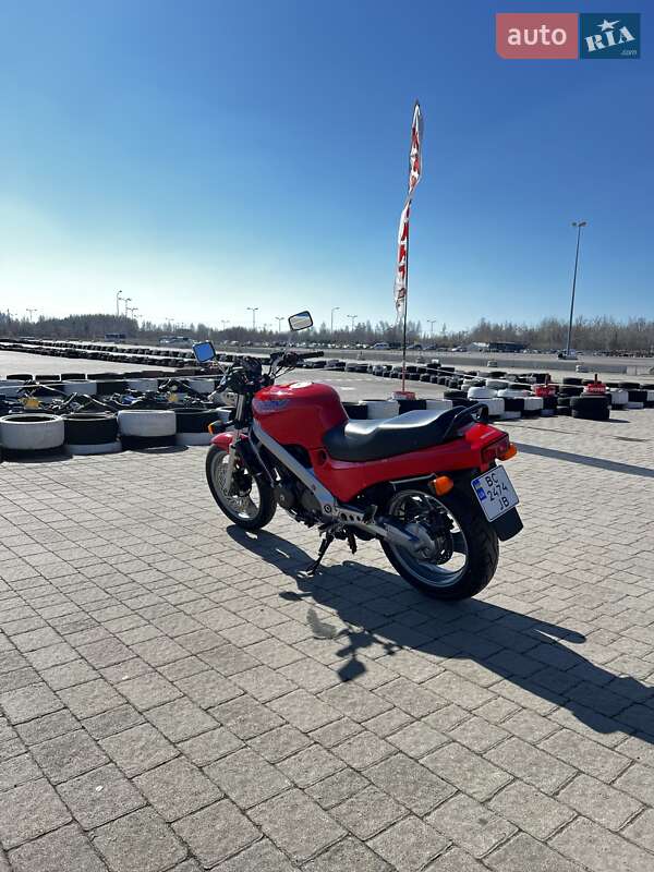 Мотоцикл Без обтекателей (Naked bike) Honda NTV 650 (Revere) 1995 в Львове