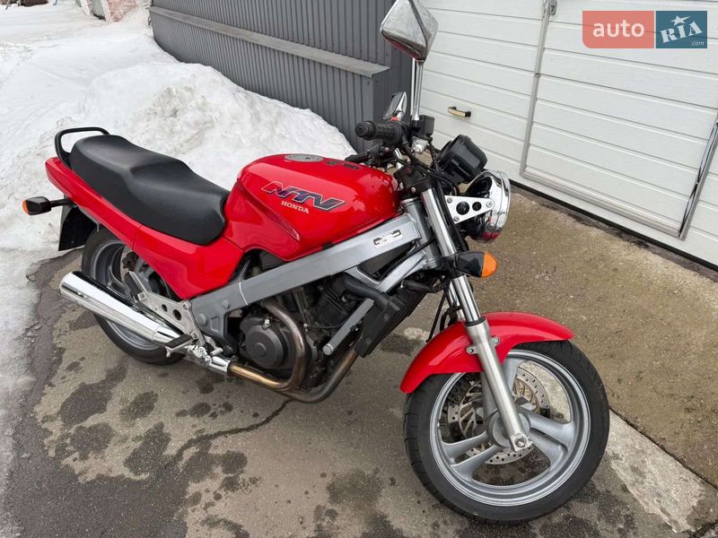 Honda NTV 650 (Revere) 1996