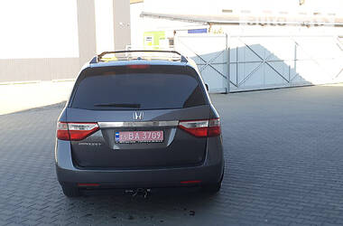 Минивэн Honda Odyssey 2013 в Луцке