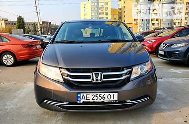 Минивэн Honda Odyssey 2014 в Киеве