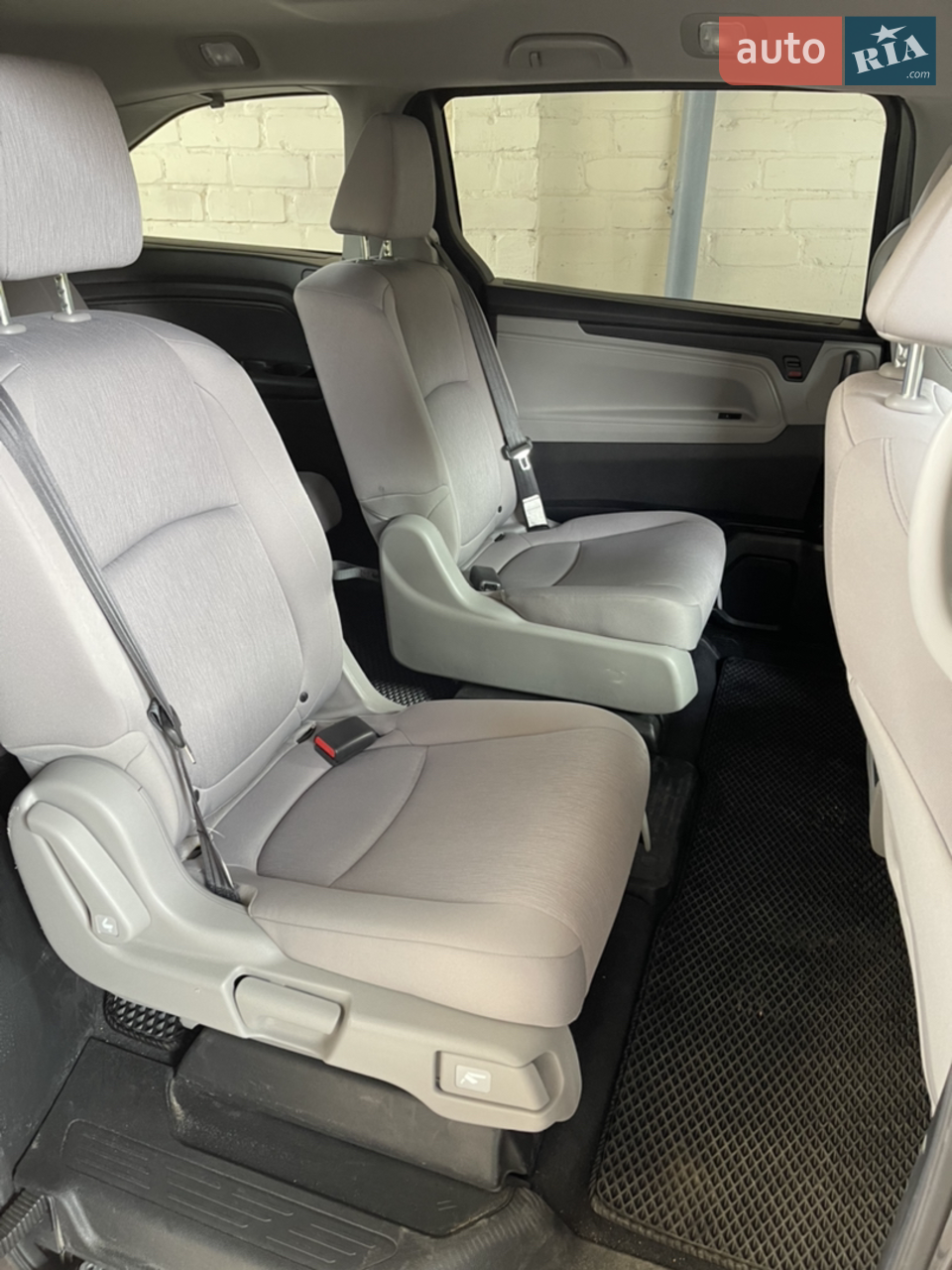 2018 Honda Odyssey - мініатюра 11