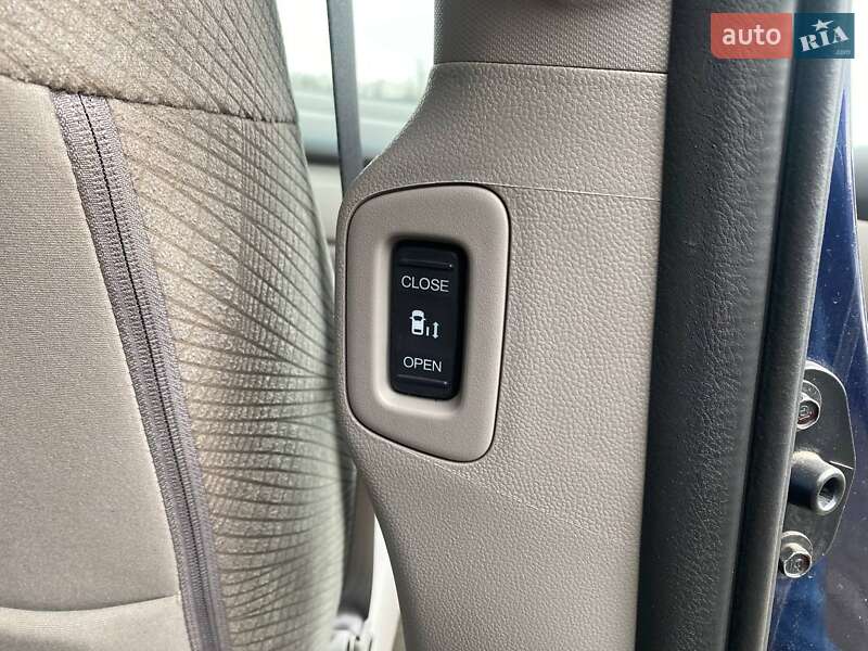 Мінівен Honda Odyssey 2016 в Львові