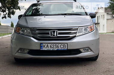 Минивэн Honda Odyssey 2011 в Черкассах