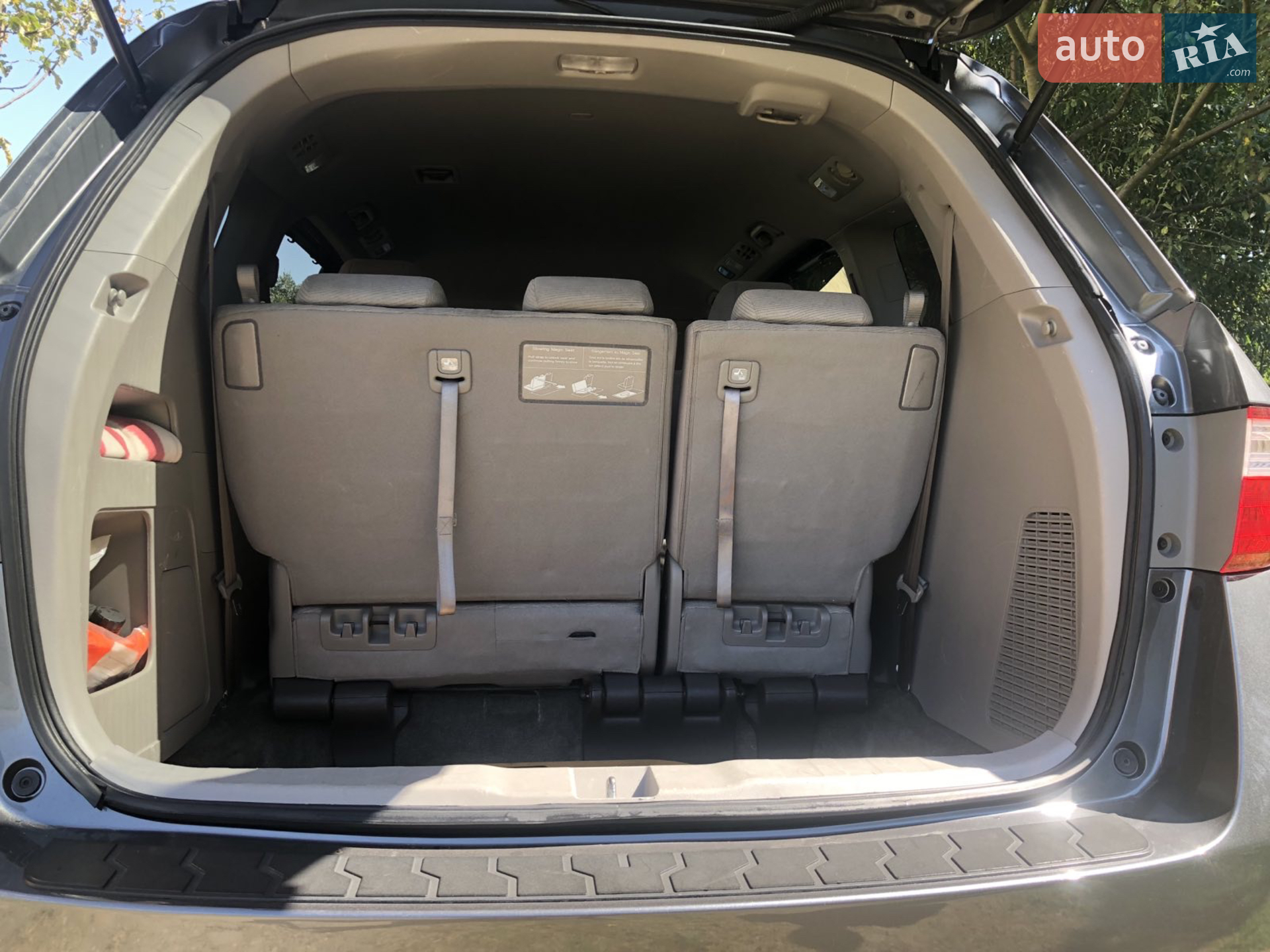 2011 Honda Odyssey - мініатюра 10