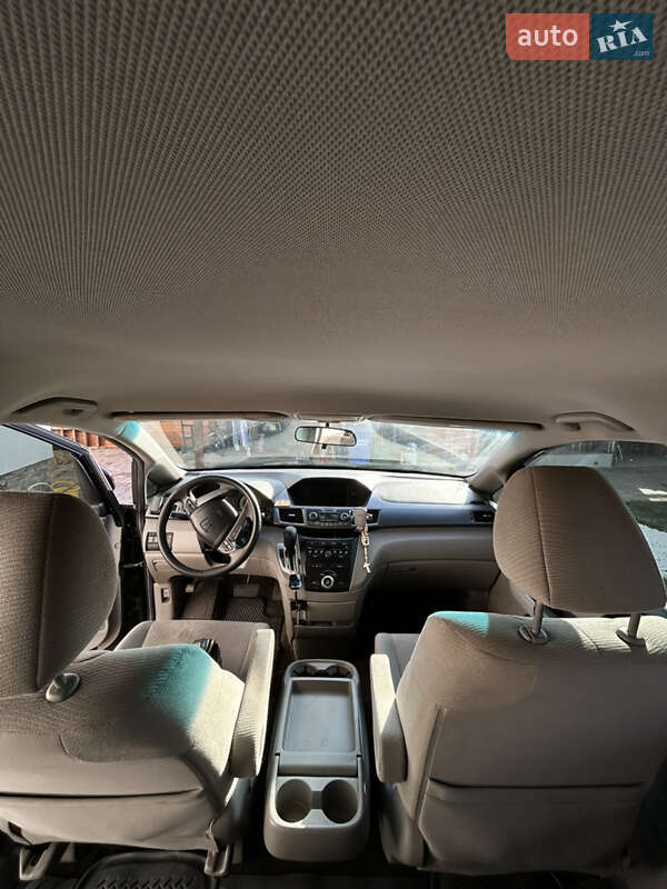 Минивэн Honda Odyssey 2011 в Мукачево