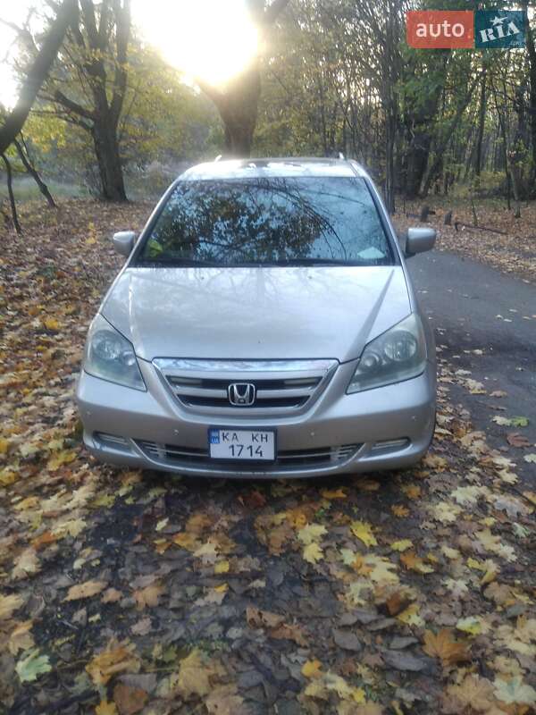 Минивэн Honda Odyssey 2006 в Киеве