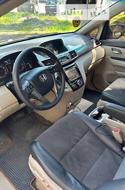 Минивэн Honda Odyssey 2014 в Ирпене