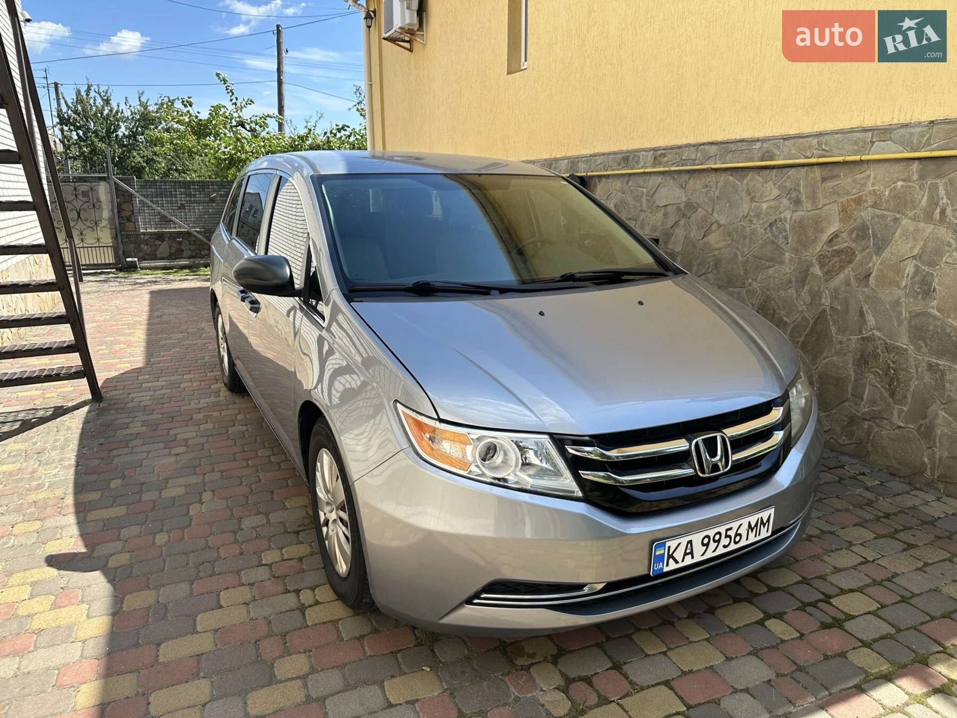 2016 Honda Odyssey - мініатюра 2