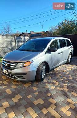 Минивэн Honda Odyssey 2016 в Виннице