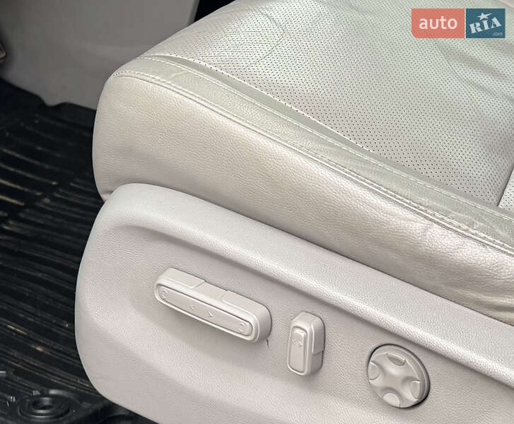 Мінівен Honda Odyssey 2017 в Рівному